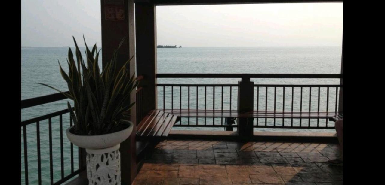 Water Chalet Or Premium Tower Seaview Port Dickson , Private Room Εξωτερικό φωτογραφία