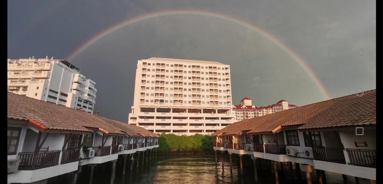 Water Chalet Or Premium Tower Seaview Port Dickson , Private Room Εξωτερικό φωτογραφία